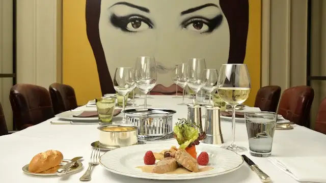 The Grill Dining & Lounge, Cairo