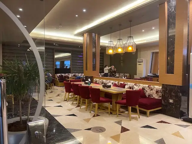 People's Ala carte Restaurant