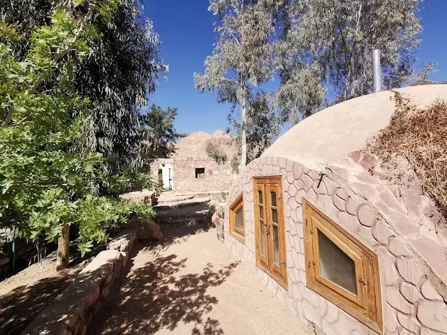 Fox Camp, Saint Catherine